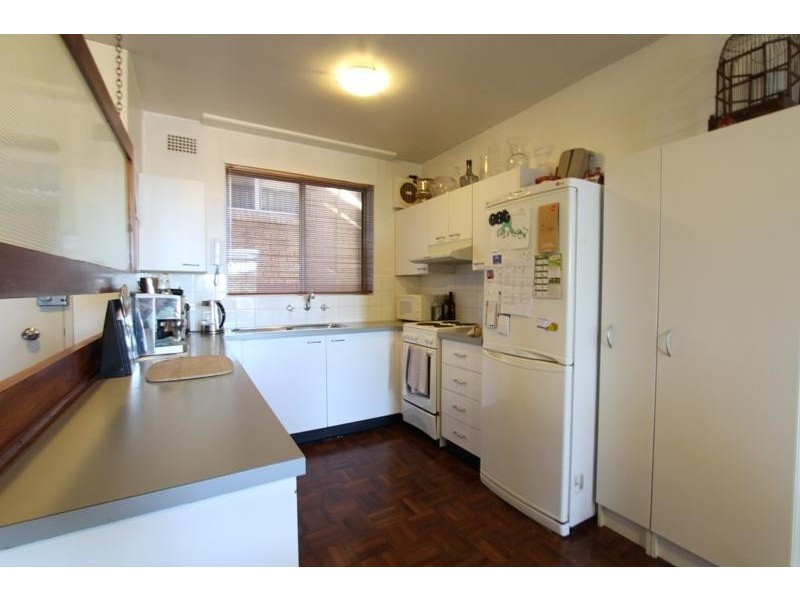 2/12 Meriton Street, Gladesville NSW 2111