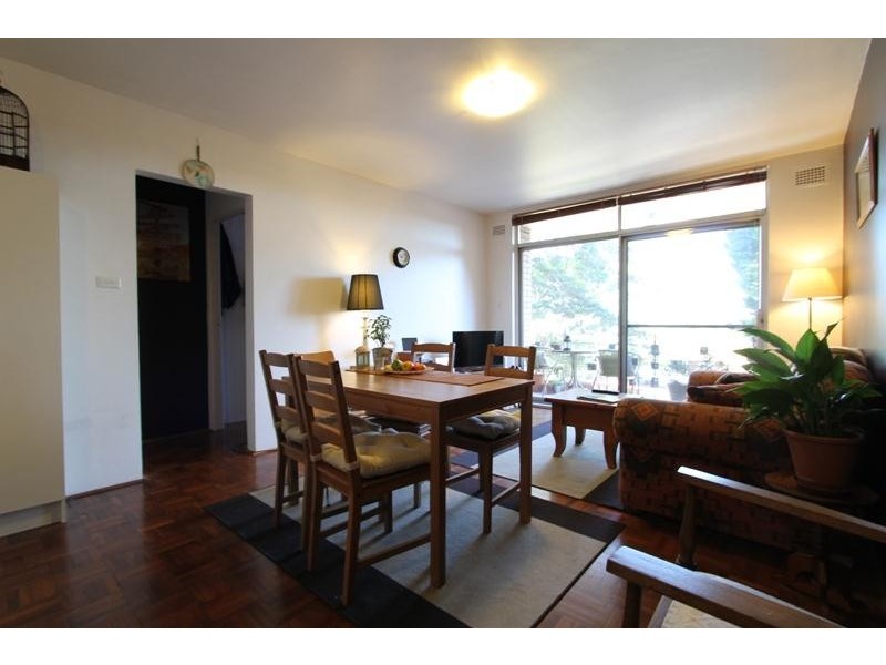 2/12 Meriton Street, Gladesville NSW 2111