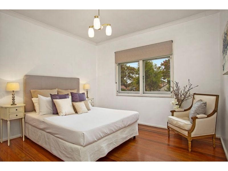 37 Swan Street, Gladesville NSW 2111