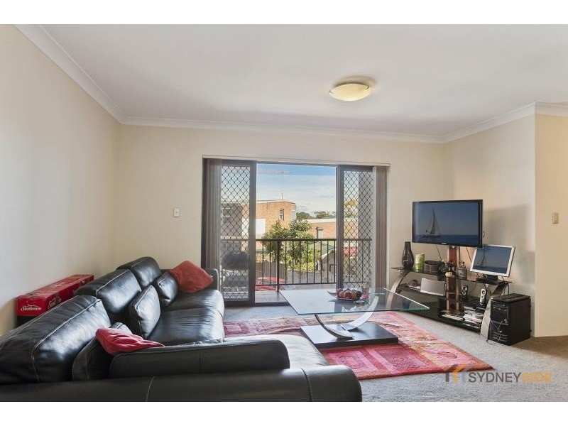 1-01/4 Applebee St, St Peters NSW 2044