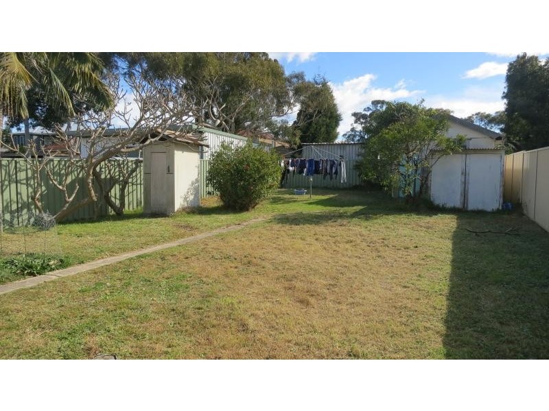 19 Wolger St, Como West NSW 2226