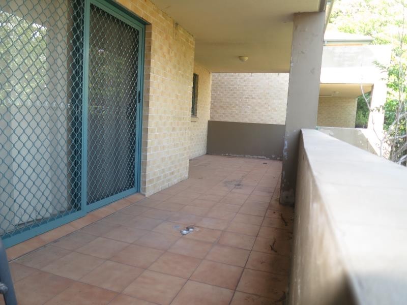 12/8-10 Chertsey Ave, Bankstown NSW 2200