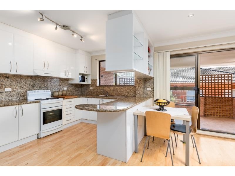 19/2 Caledonian St, Bexley NSW 2207