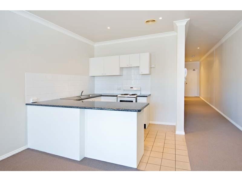 2/966 Botany Road, Mascot NSW 2020