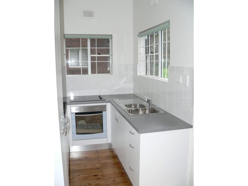 2/7 Todman Ave, Kensington NSW 2033