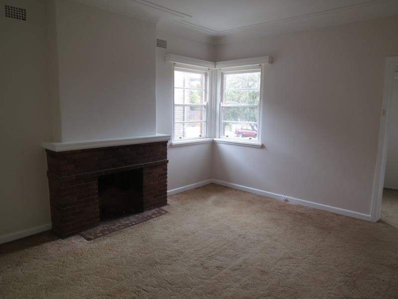 69 Florence Ave, Eastlakes NSW 2018