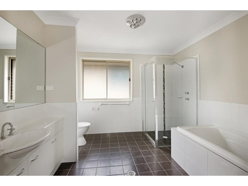 7 Grazier Rd, Rouse Hill NSW 2155