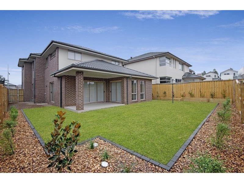 7 Grazier Rd, Rouse Hill NSW 2155