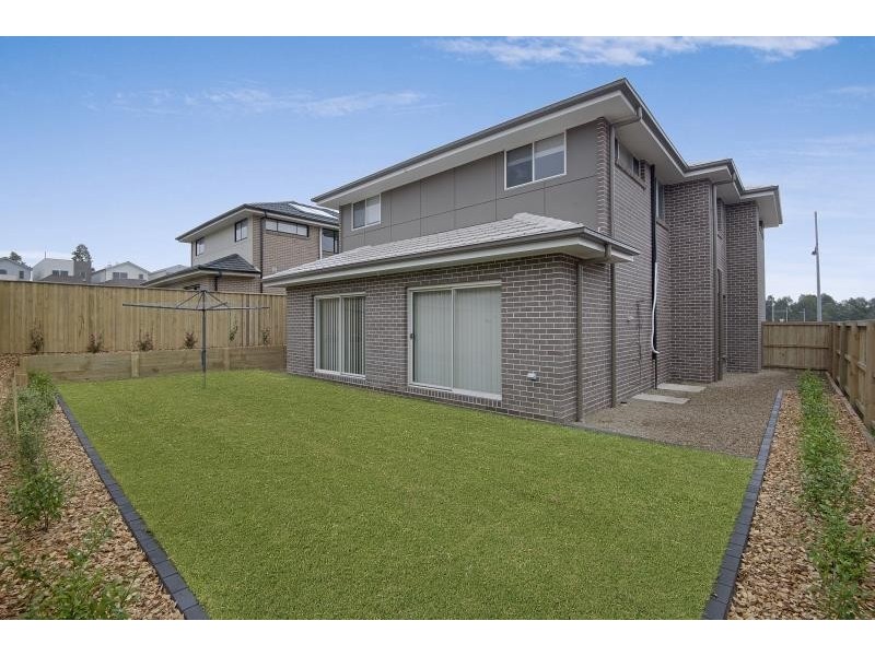 7 Ngara St, Rouse Hill NSW 2155
