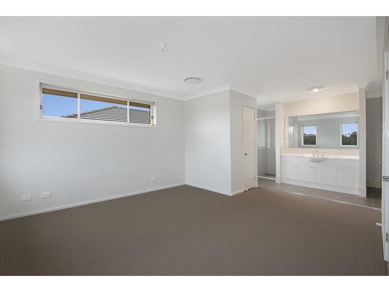 7 Ngara St, Rouse Hill NSW 2155