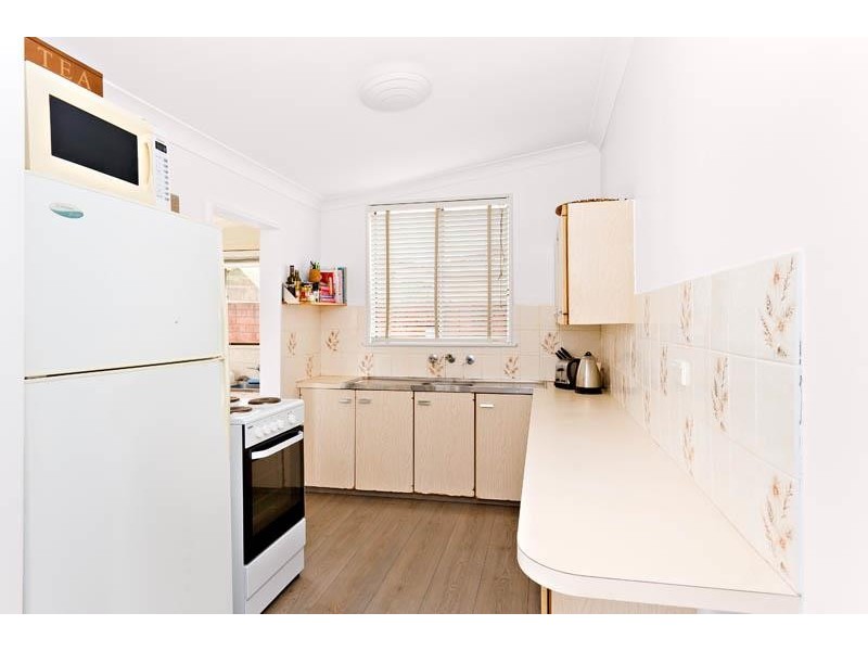 14 Hume St, Chifley NSW 2036