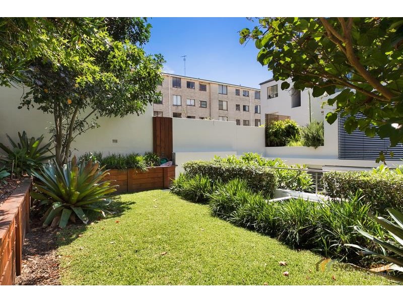 2/112-114 Beach St, Coogee NSW 2034