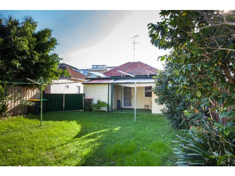 42 Wilson Ave, Botany NSW 2019