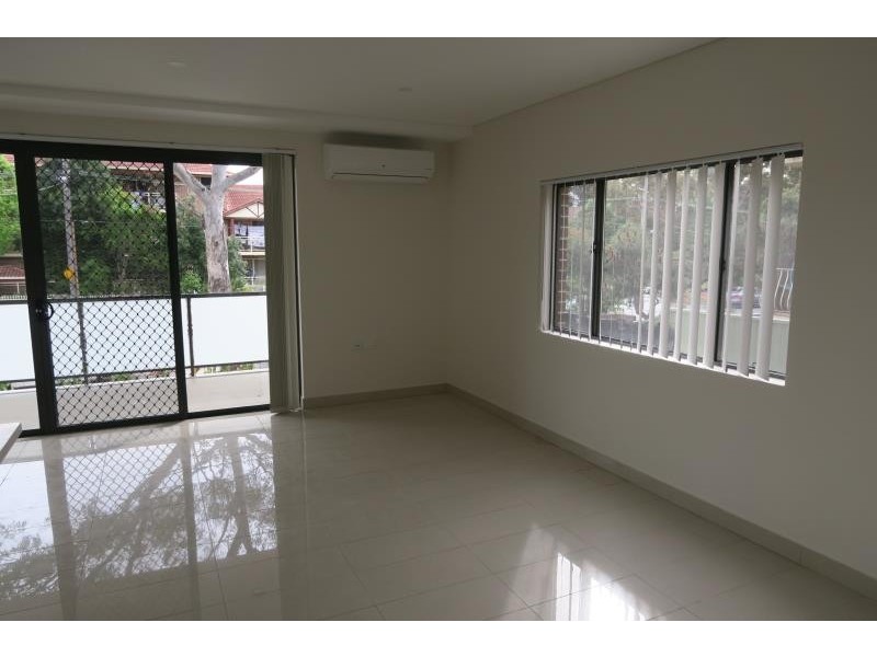 1/34 Denman Ave, Wiley Park NSW 2195