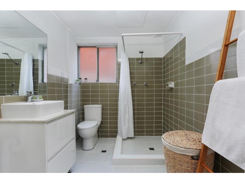 33/27 Dover Rd, Botany NSW 2019