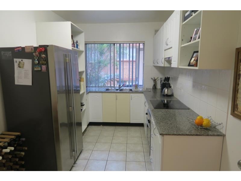8/31 Wharf Rd, Gladesville NSW 2111