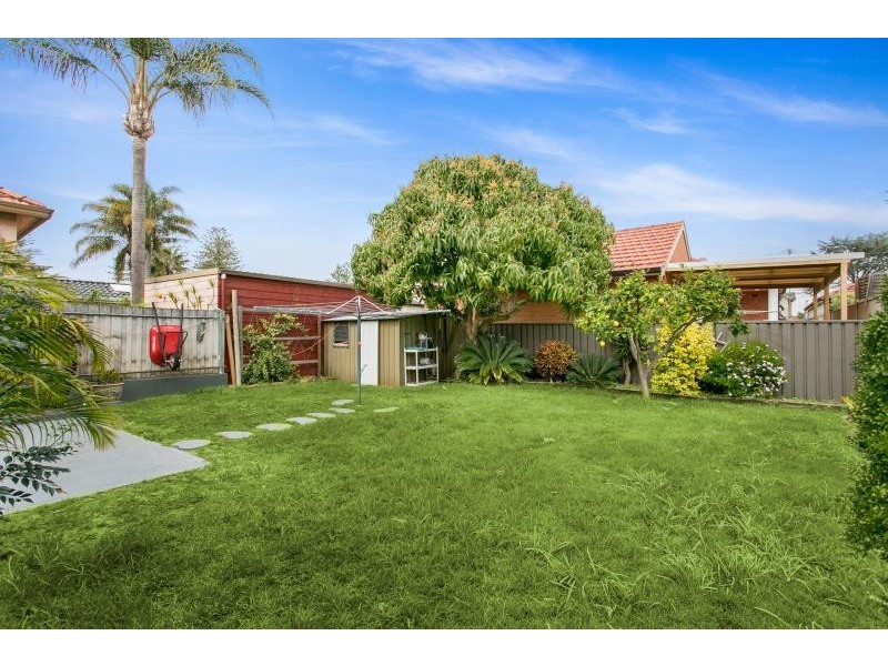 12 Hollywood St, Monterey NSW 2217