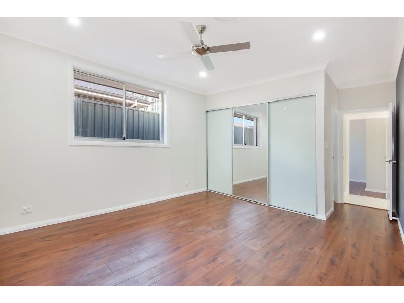 4 Bushpea Ave, Denham Court NSW 2565