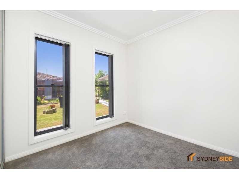 37 Canara Ave, Phillip Bay NSW 2036