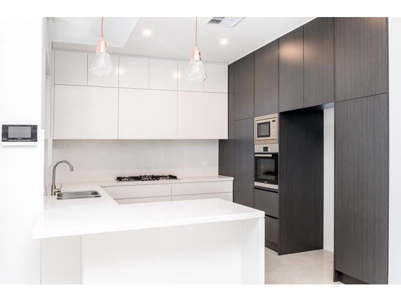 32A Park Rd, Carlton NSW 2218