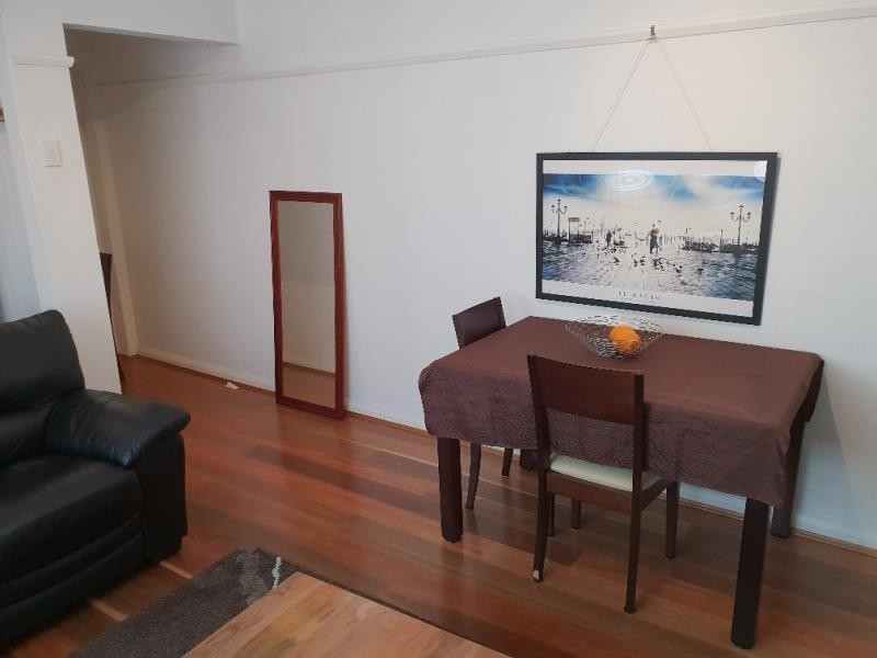 8/96 Coogee Bay Rd, Coogee NSW 2034