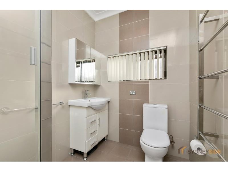 17 Henry Kendall, Mascot NSW 2020