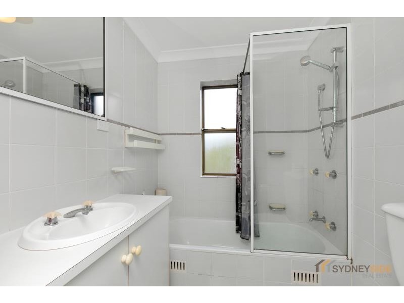 33/4-6 Edgecumbe Ave, Coogee NSW 2034