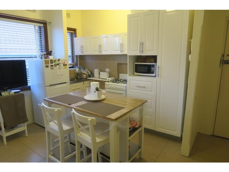 8/12 Hereward St, Maroubra NSW 2035