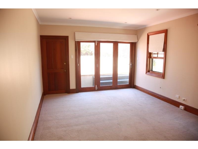 13 Park Ave, Neutral Bay NSW 2089