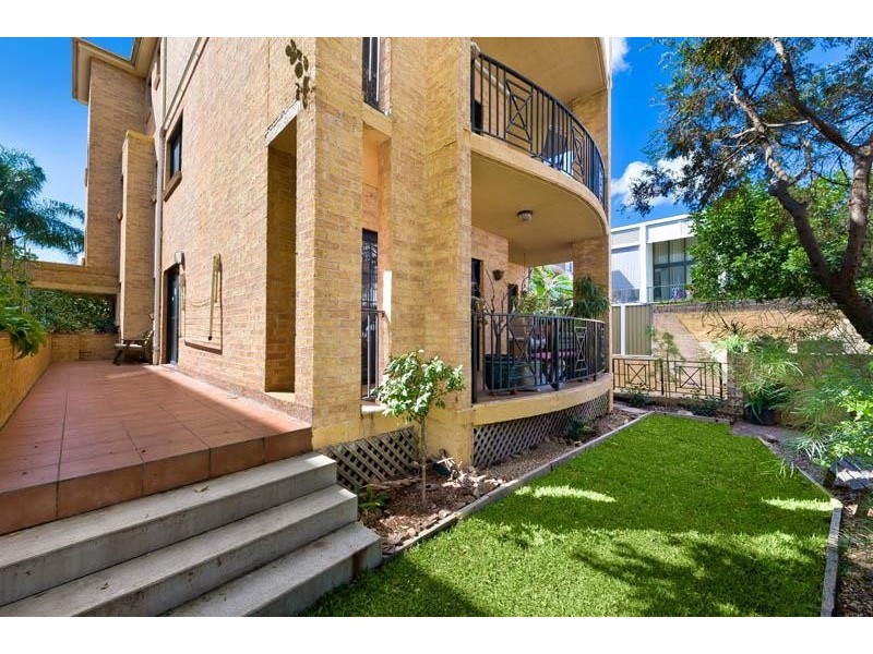 2/5 Alison Road, Kensington NSW 2033