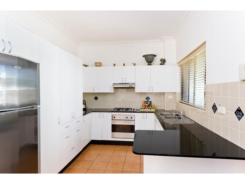 2/5 Alison Road, Kensington NSW 2033