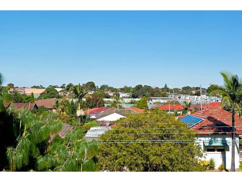 8/5 Phillip Street, Roselands NSW 2196