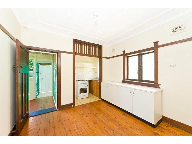 11 Douglas Avenue, Chatswood NSW 2067