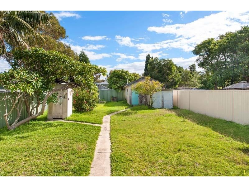 19 Wolger Street, Como NSW 2226