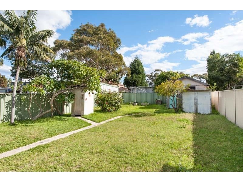 19 Wolger Street, Como NSW 2226