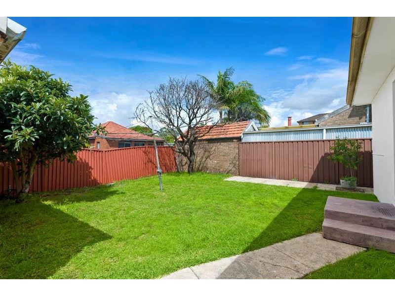 14 Arthur St, Mascot NSW 2020