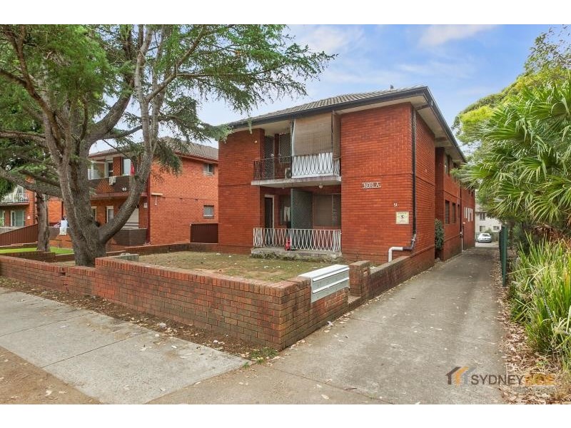 8/51 MacDonald St, Lakemba NSW 2195