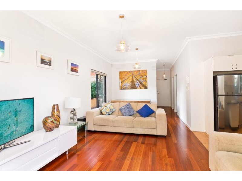 2/5 Alison Rd, Kensington NSW 2033