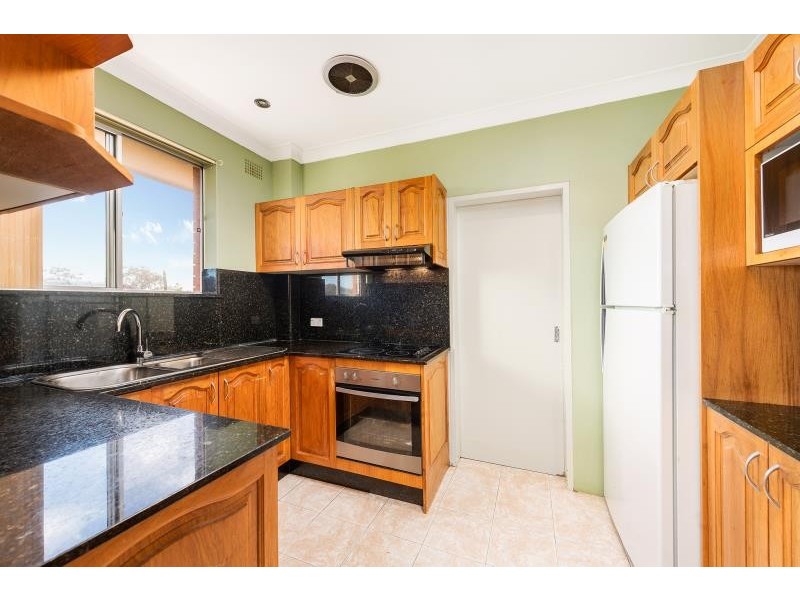 4/97-99 Ernest Street, Lakemba NSW 2195