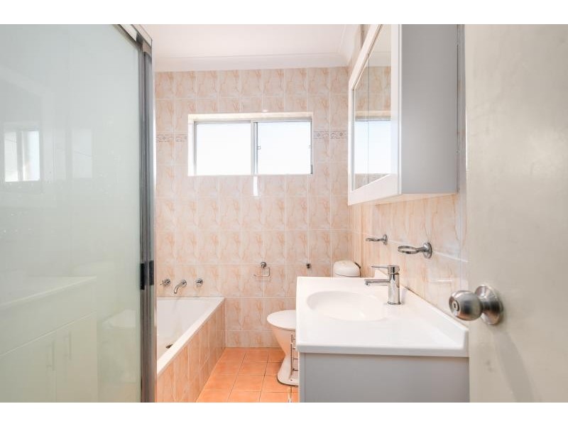 4/97-99 Ernest Street, Lakemba NSW 2195