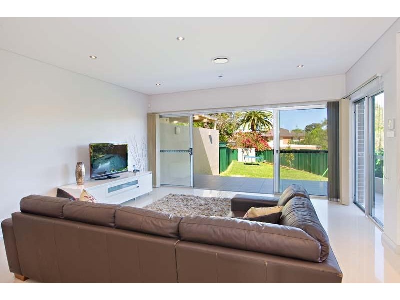 3 The Esplanade, South Hurstville NSW 2221