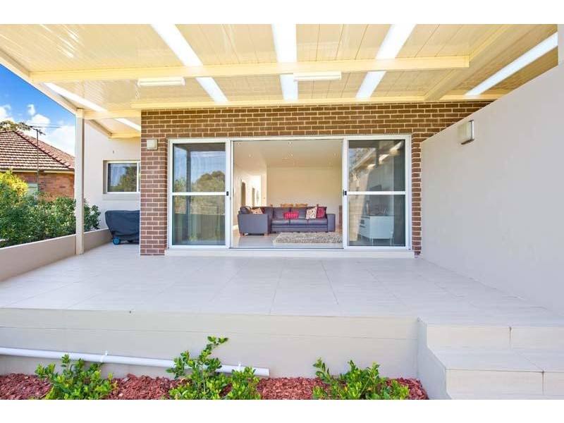 3 The Esplanade, South Hurstville NSW 2221