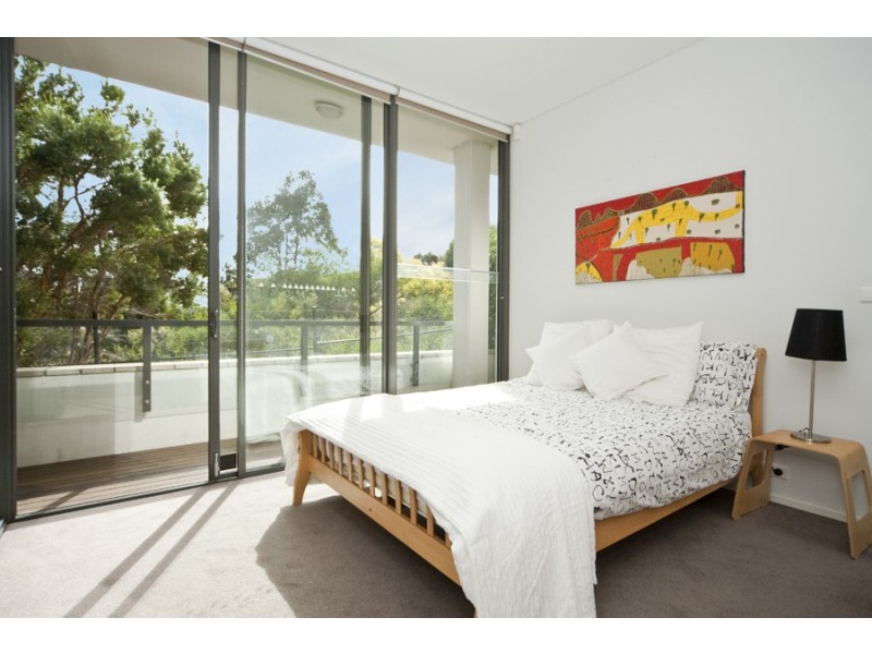 1/7 Sterling Cct, Camperdown NSW 2050