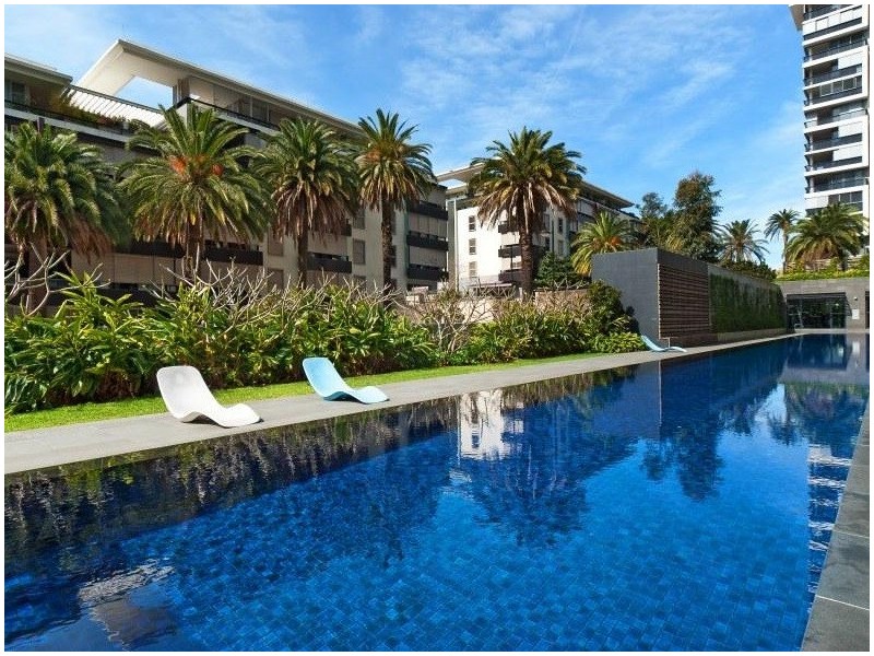 1/7 Sterling Cct, Camperdown NSW 2050