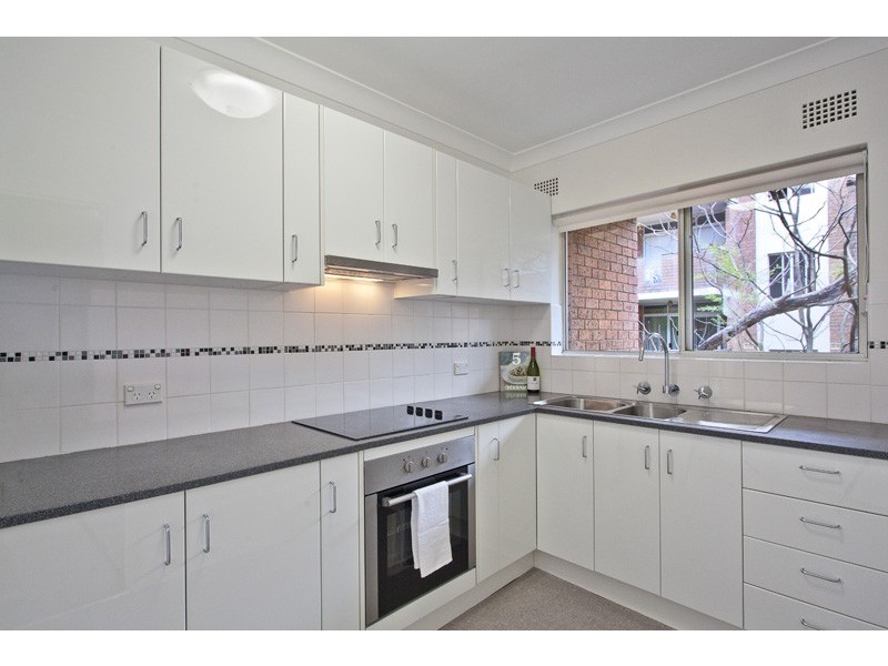 4/4 Cottonwood Crescent, Macquarie Park NSW 2113