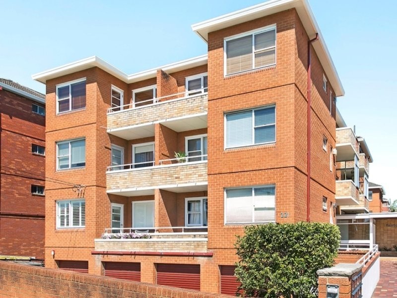 2/221 Darley Road, Queens Park NSW 2022