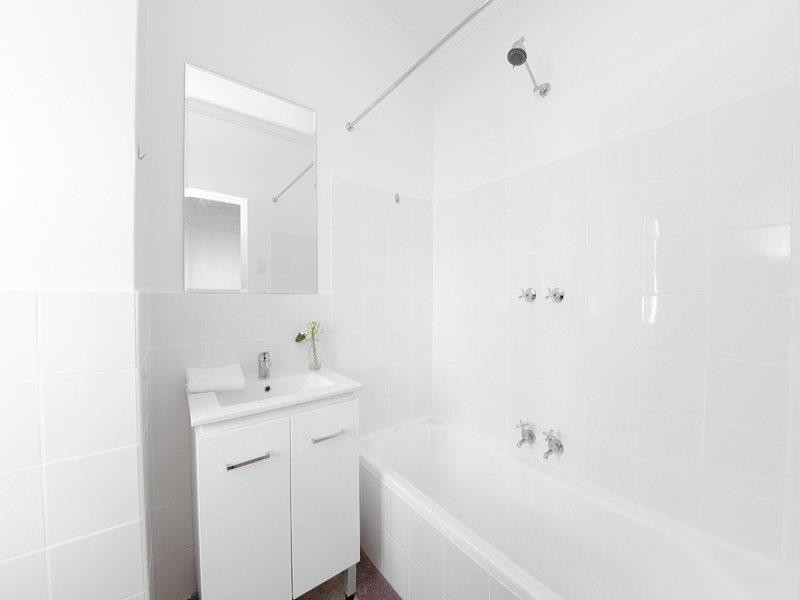 18/7 Beach Road, Bondi Beach NSW 2026