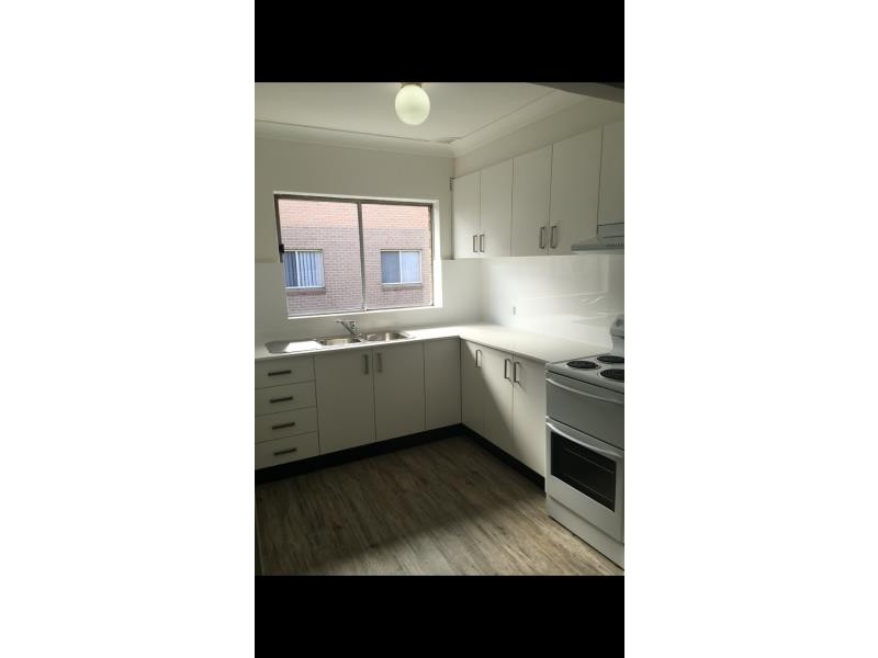 6/8 Garner Street, St Marys NSW 2760