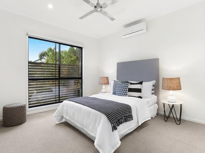86 McConnell Street, Bulimba QLD 4171