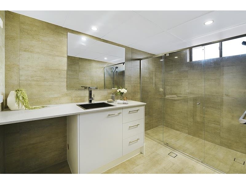 18/3 Old Burleigh Road, Surfers Paradise QLD 4217